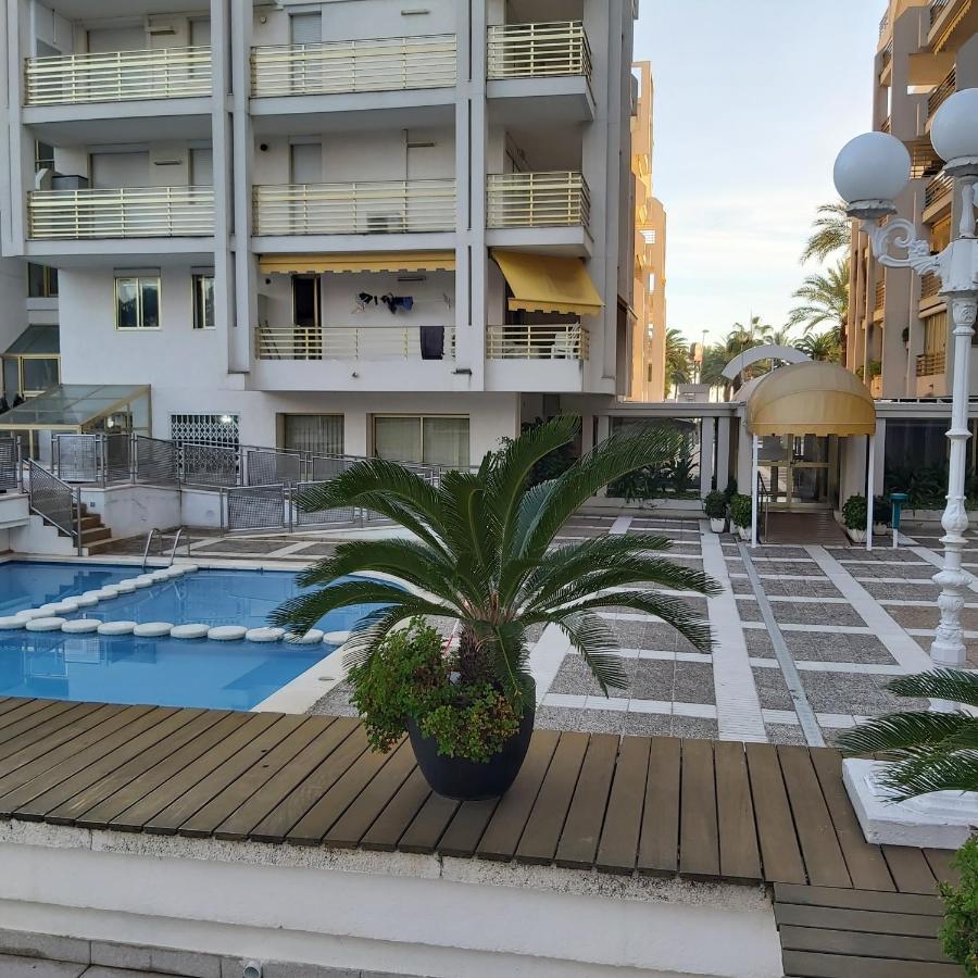 Apartamento En El Centro De Salou Kültér fotó